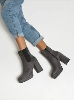 Bestes Angebot ⭐ Stiefeletten Catwalk Chelsea Stiefelette Grau Günstig Kaufen ✨ -Angebote Catwalk Store catwalk chelsea stiefelette grau 7